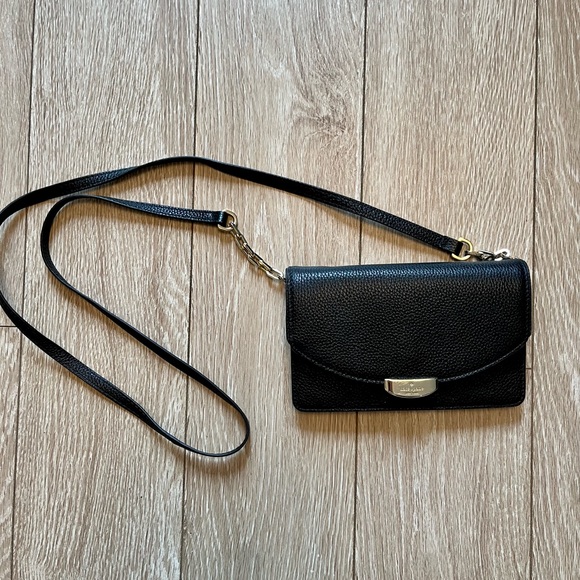 kate spade Handbags - Leather Kate Spade Crossbody Handbag Purse